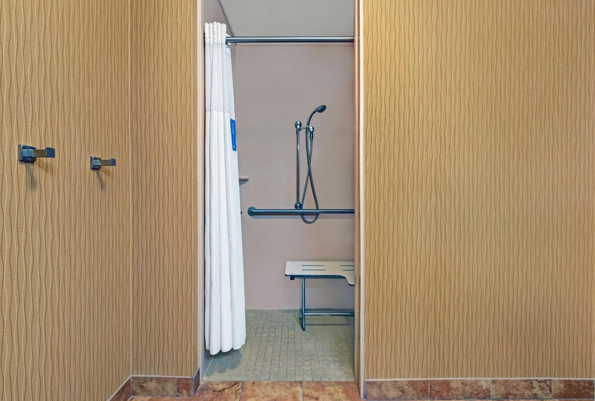 Hampton Inn Деминг Экстерьер фото